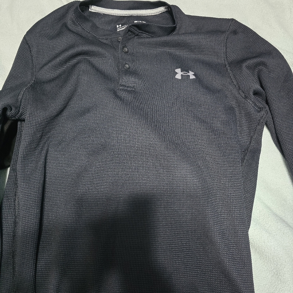 Henley long sleeve
